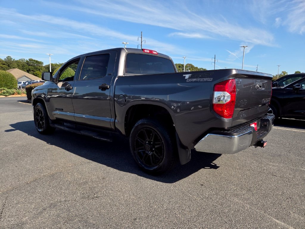 Used 2018 Toyota Tundra SR5 w/ SR5 Upgrade Package RWD image 8