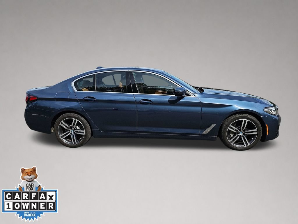 Certified 2023 BMW 530i xDrive w/ Premium Package AWD/4WD image 3