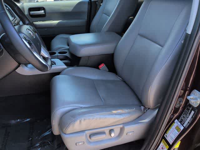 Used 2014 Toyota Sequoia Limited AWD/4WD image 15