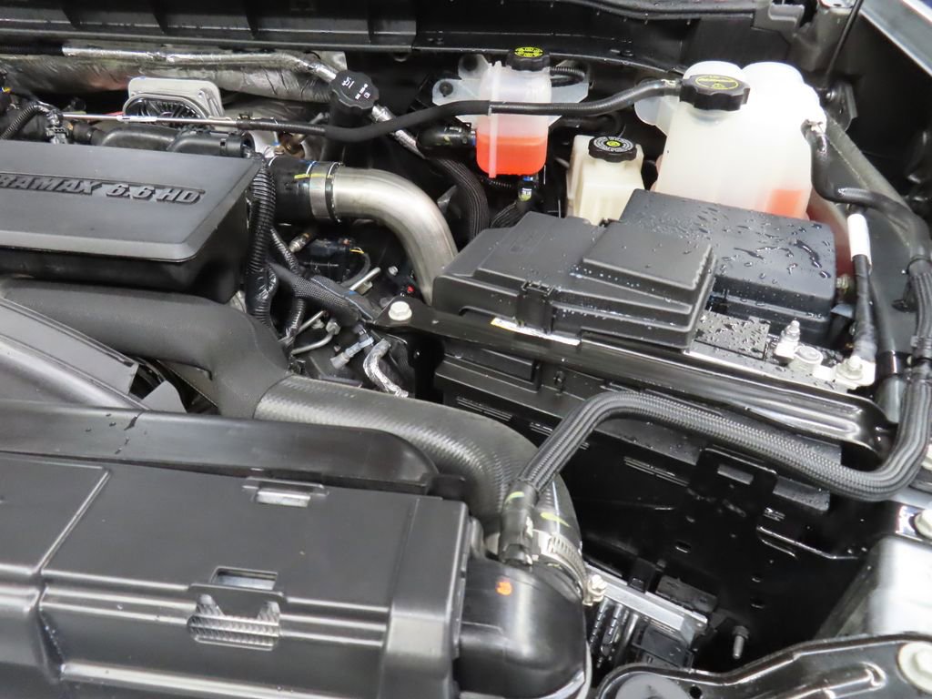 Used 2025 Chevrolet Silverado 2500 LTZ w/ LTZ Plus Package AWD/4WD image 35