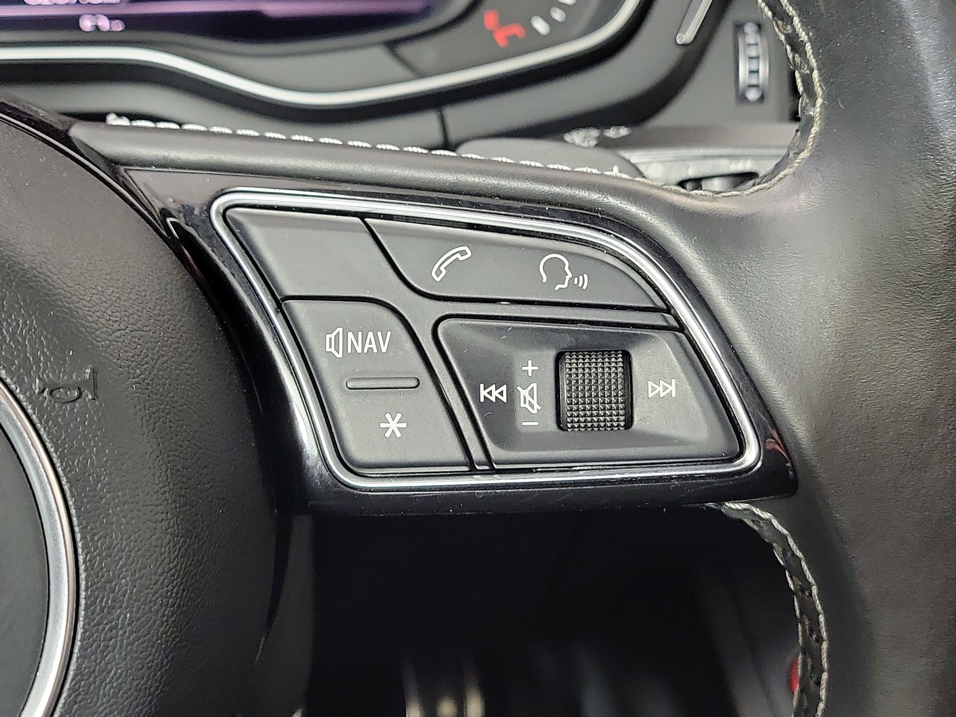 Used 2018 Audi S5 Premium Plus w/ Navigation Package image 14