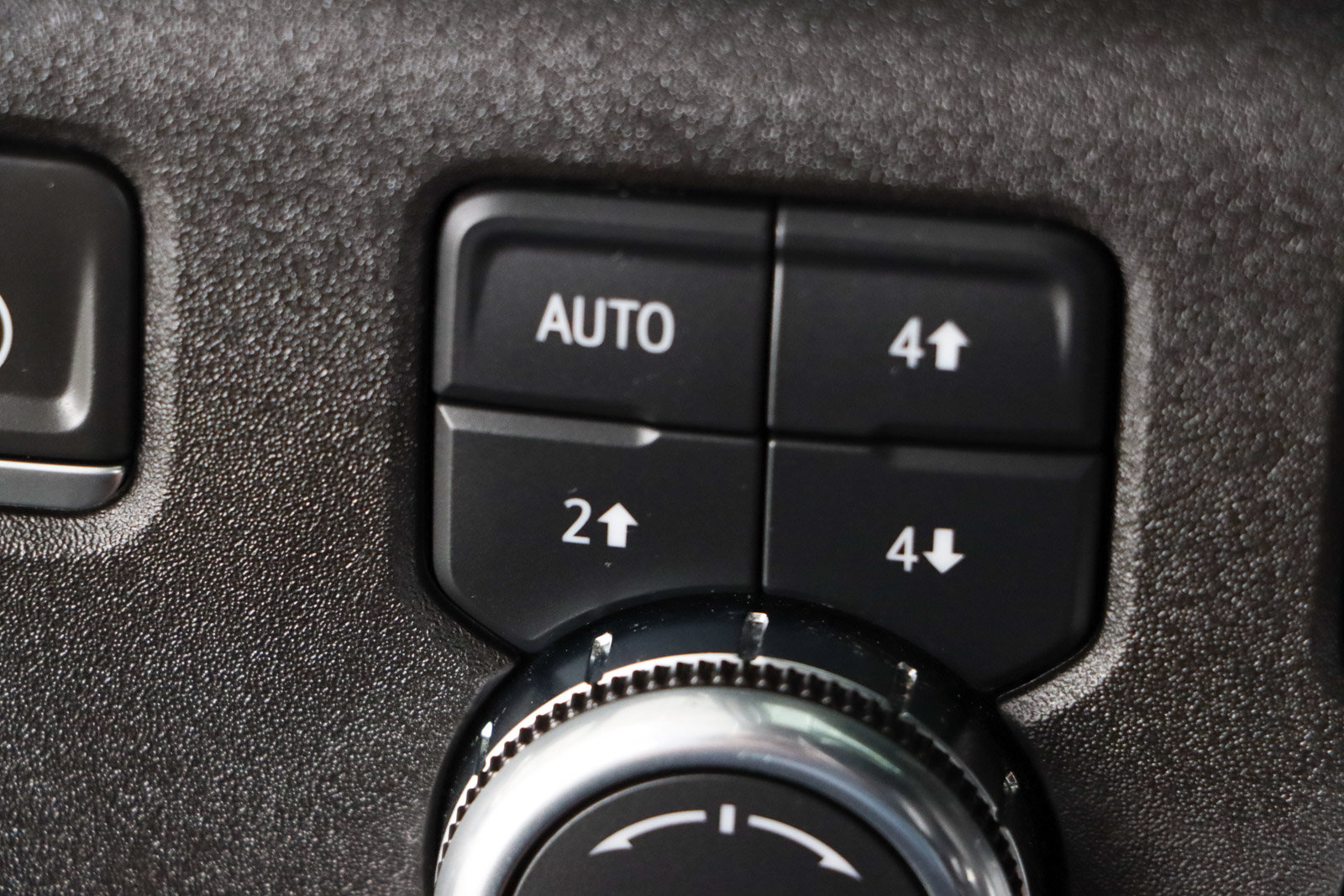 Used 2024 GMC Sierra 1500 Elevation w/ Elevation Premium Package AWD/4WD image 23