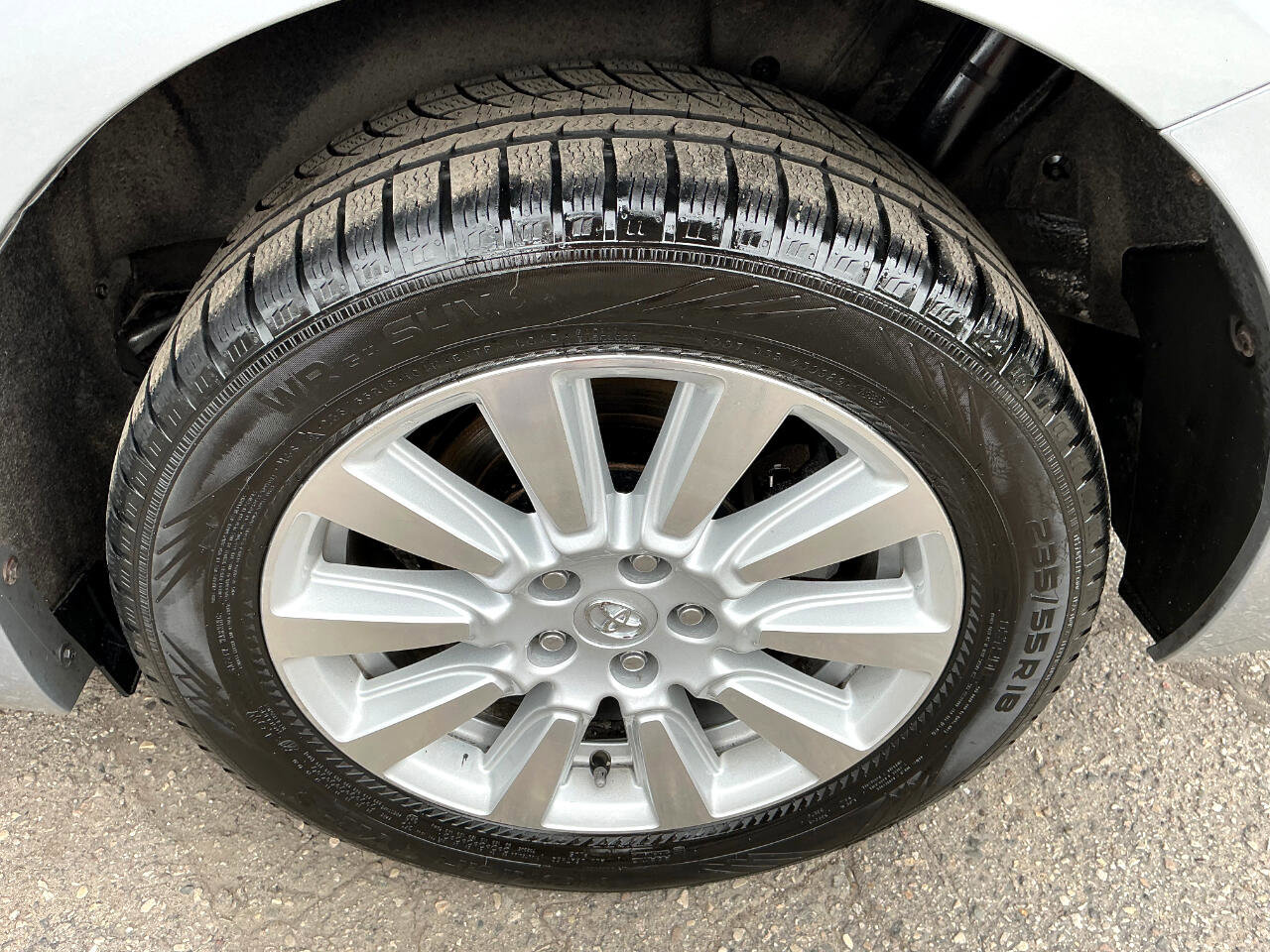 Used 2017 Toyota Sienna LE image 29