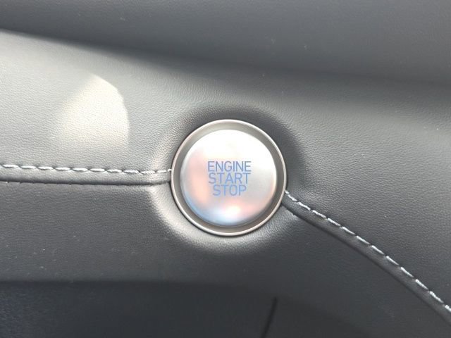 Certified 2022 Hyundai Santa Fe Limited image 15