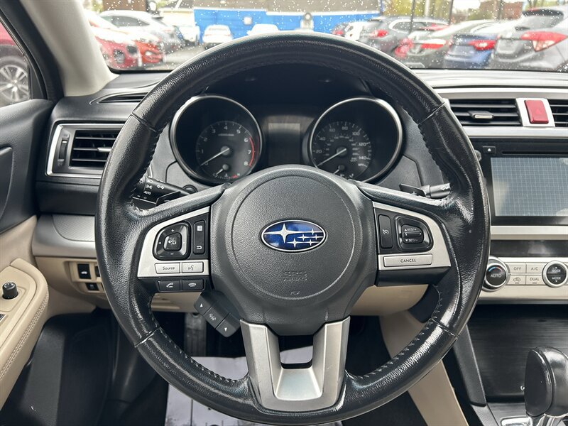 Used 2016 Subaru Legacy 2.5i Premium w/ Moonroof Package AWD/4WD image 14