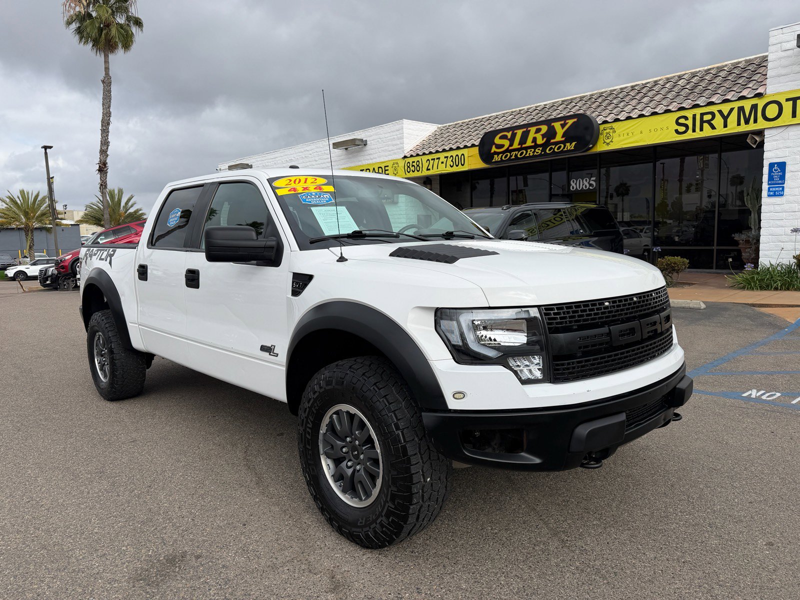Used 2012 Ford F150 Raptor AWD/4WD image 1
