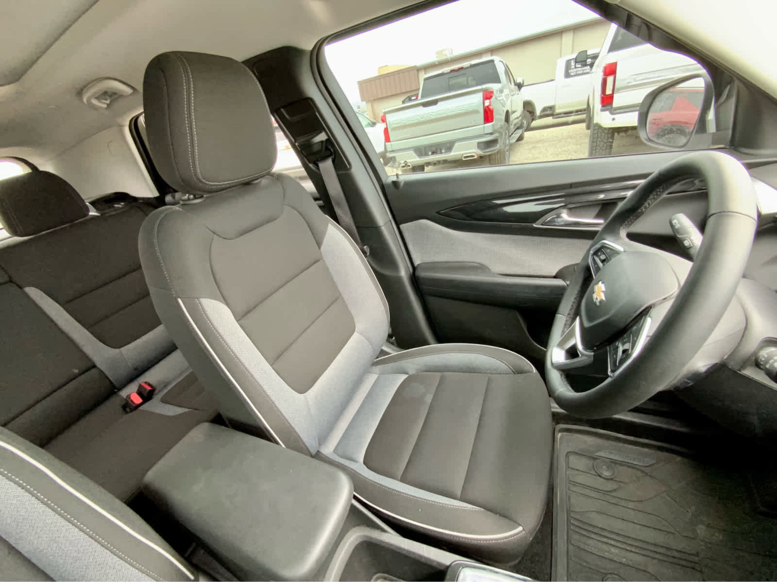 Certified 2024 Chevrolet TrailBlazer LT w/ Convenience Package image 28