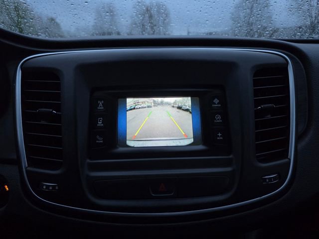 Used 2015 Chrysler 200 Limited w/ Convenience Group FWD image 26