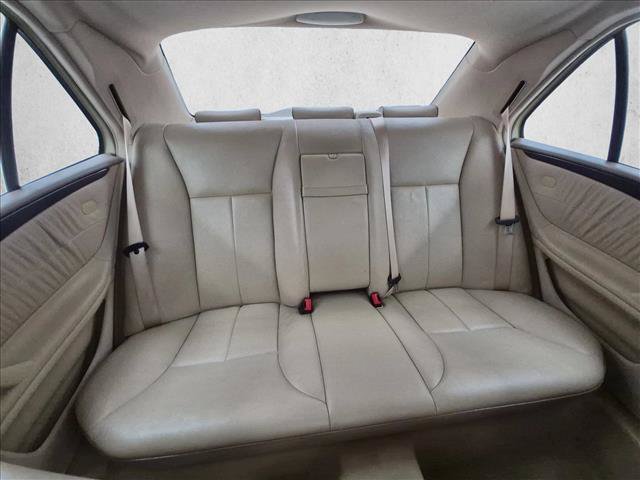 Used 2001 Mercedes-Benz E 320 Sedan image 21