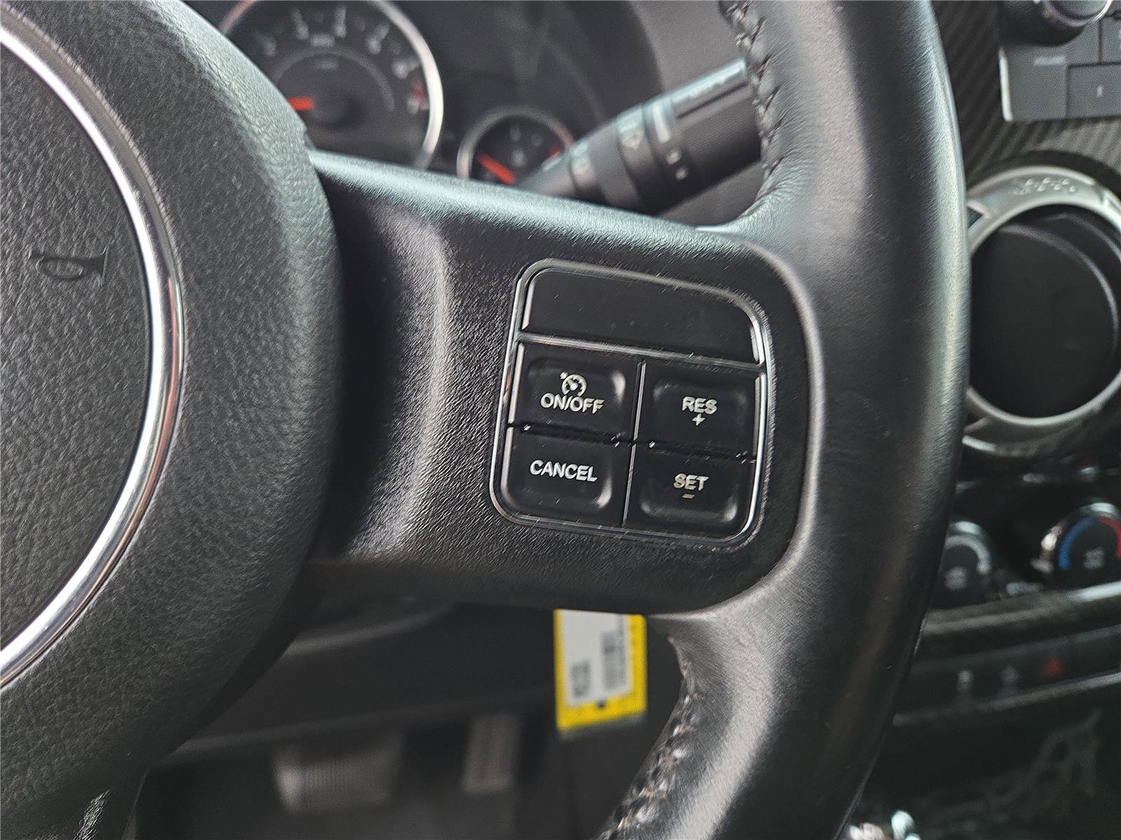 Used 2017 Jeep Wrangler Unlimited Sahara w/ Connectivity Group image 13