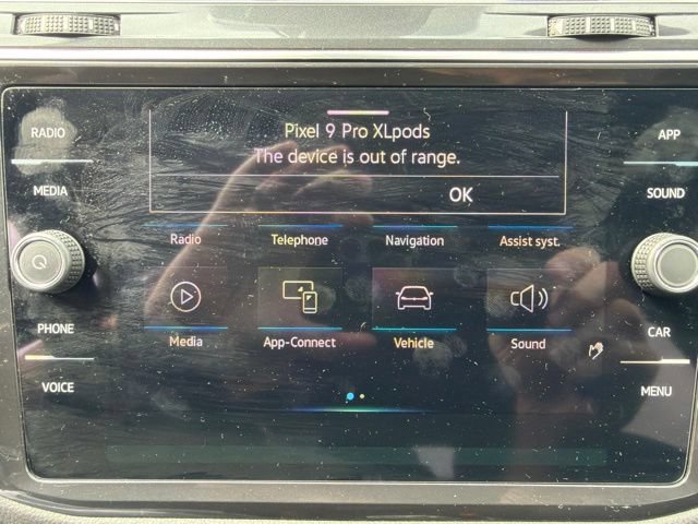 Used 2022 Volkswagen Tiguan SE R-Line AWD/4WD image 8
