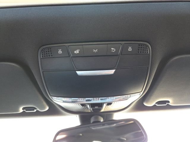 Used 2017 Mercedes-Benz C 300 4MATIC Sedan image 59