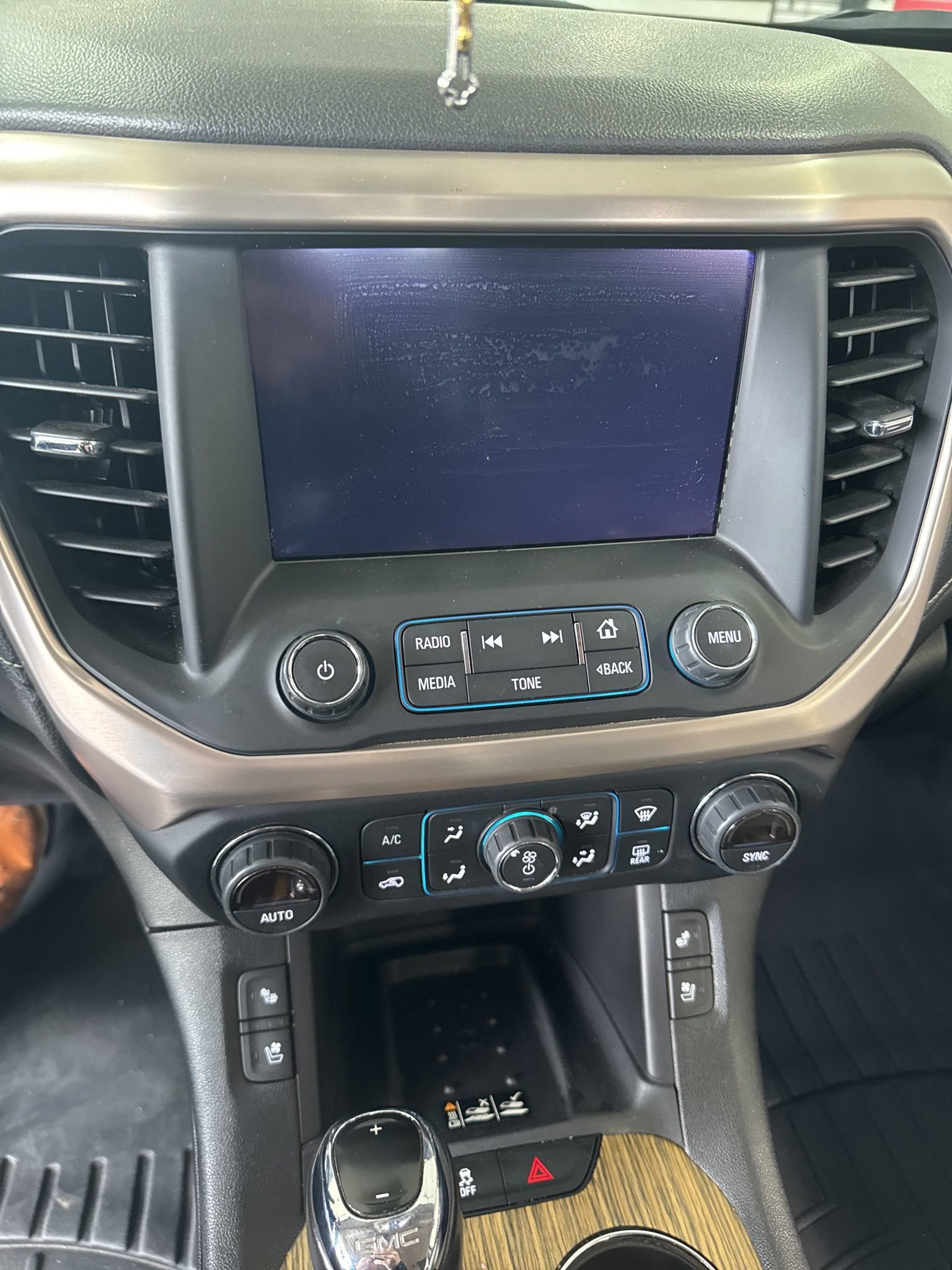 Used 2018 GMC Acadia Denali FWD image 10