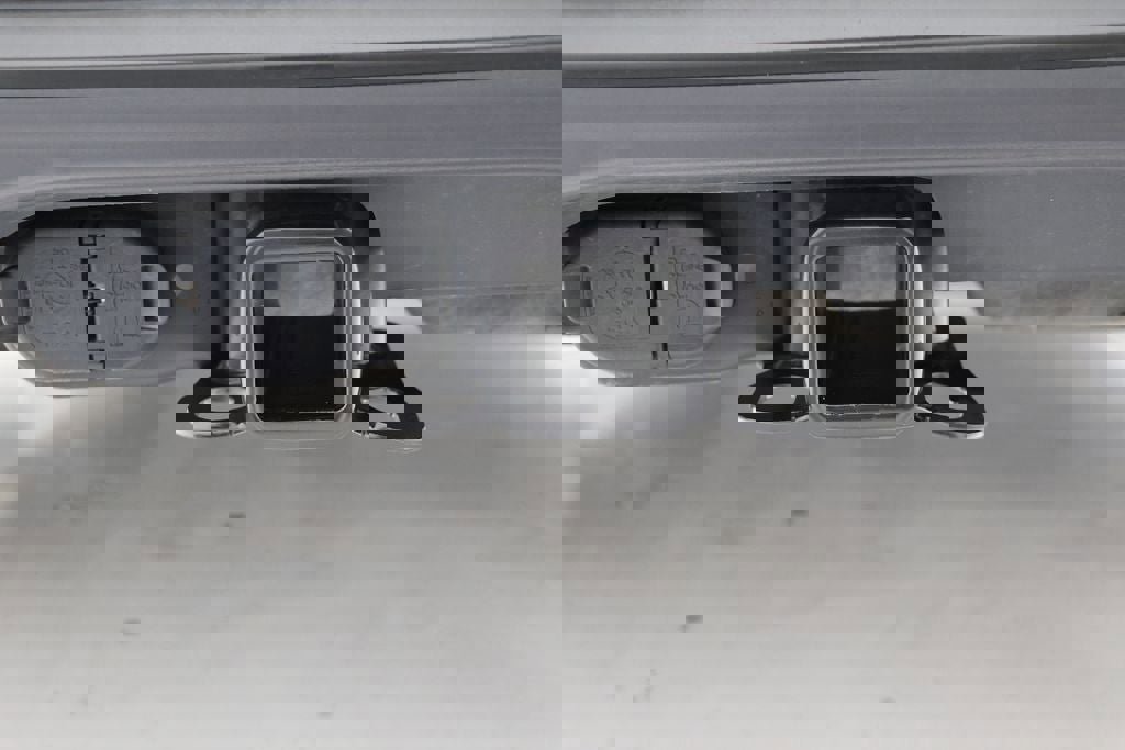 Used 2024 Chrysler Pacifica Limited w/ S Appearance Package image 31