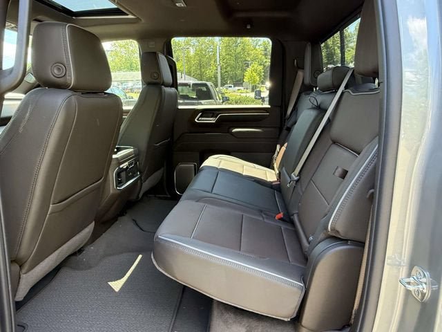 New 2026 GMC Sierra 3500 Denali w/ Denali Reserve Package AWD/4WD image 12