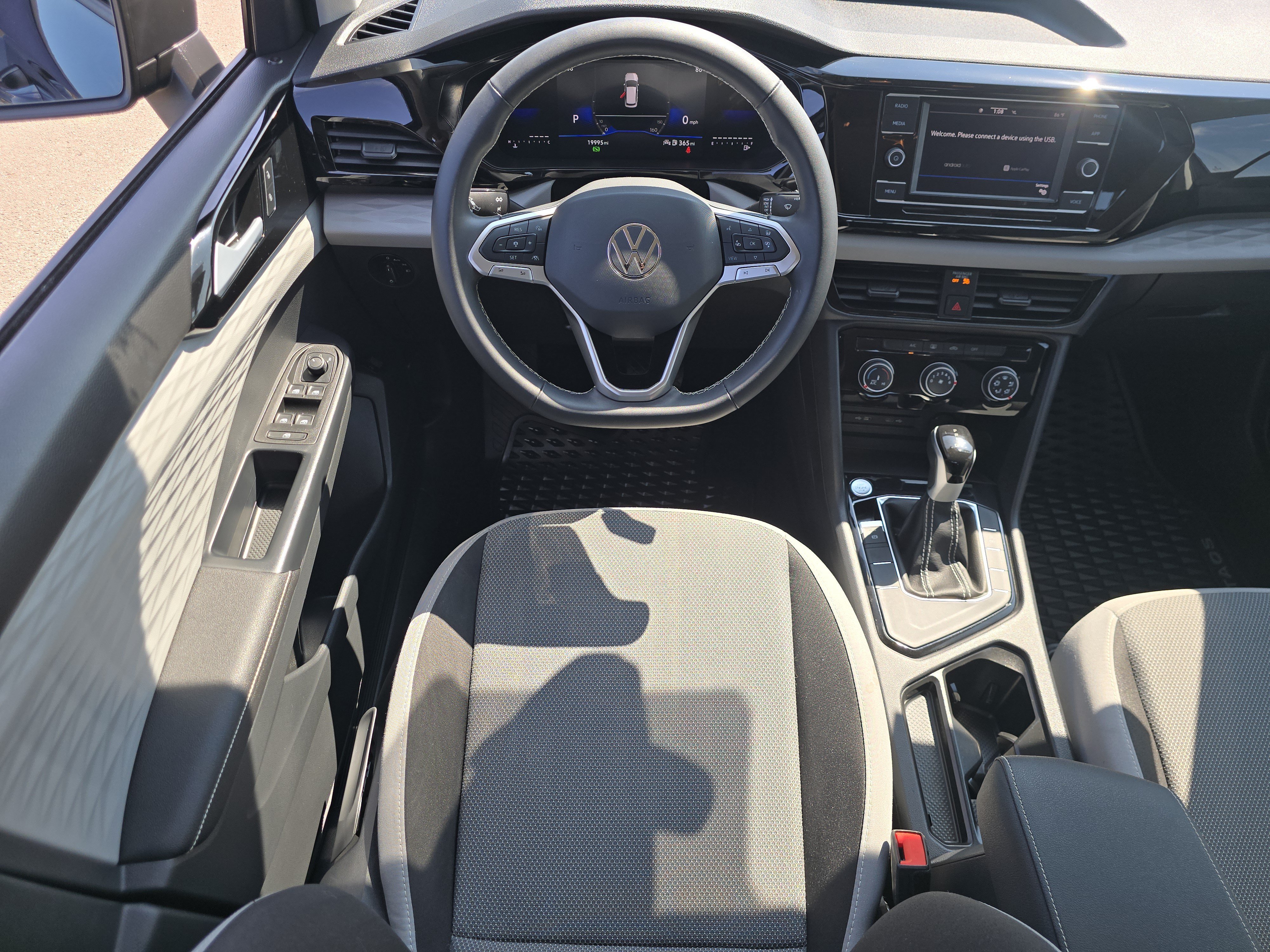 Certified 2024 Volkswagen Taos S FWD image 20
