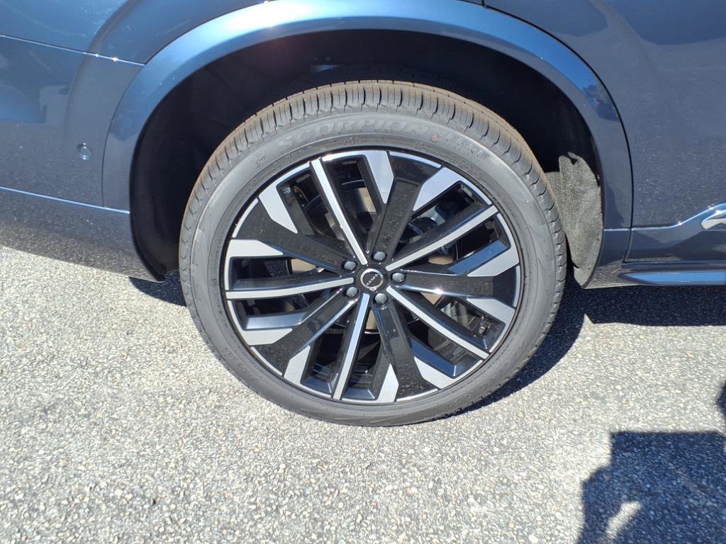 New 2026 Volvo XC90 B6 Ultra image 7