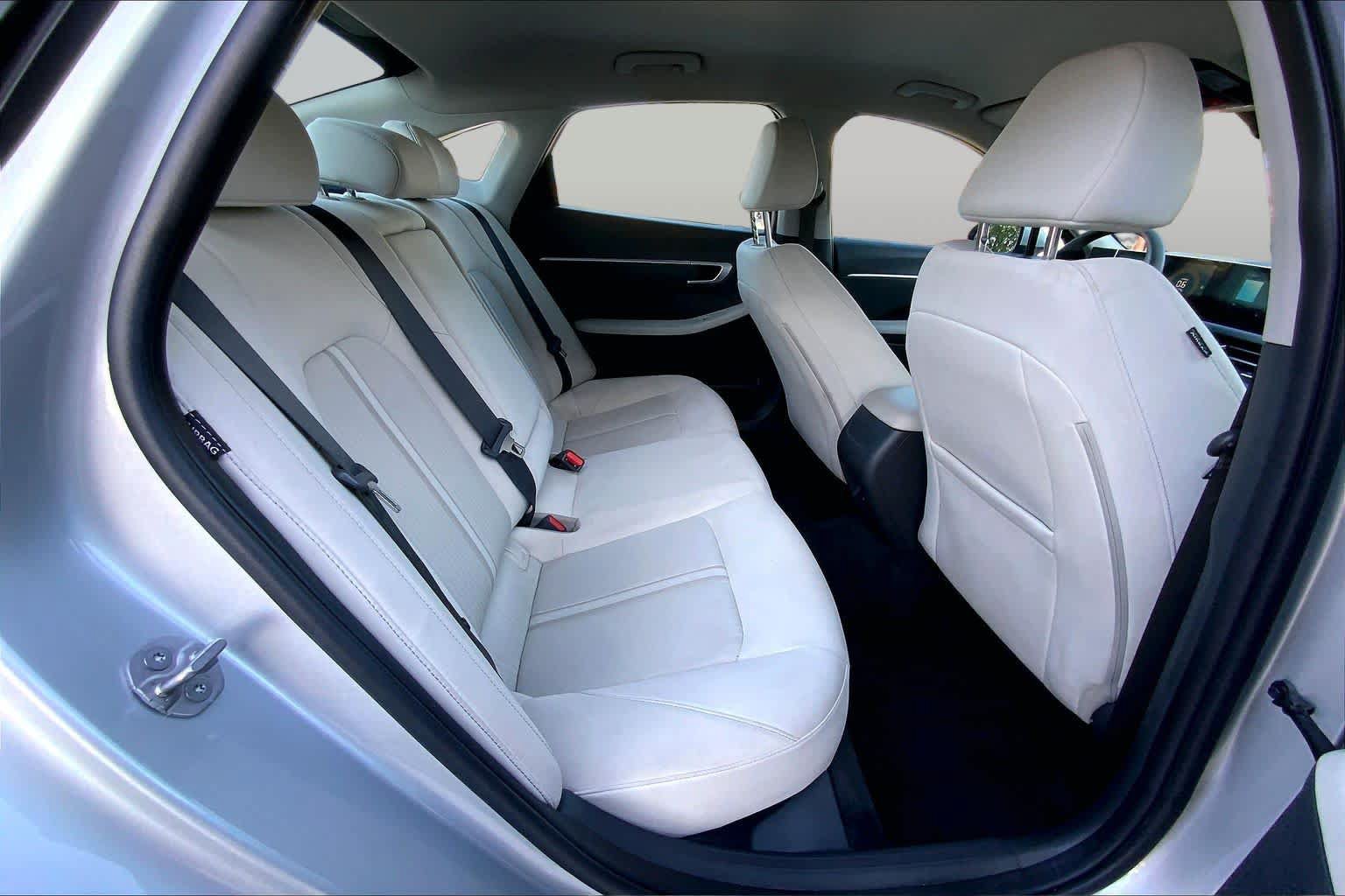 Certified 2025 Hyundai Sonata SEL FWD image 19