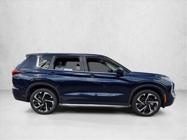 Used 2024 Mitsubishi Outlander SE FWD image 4