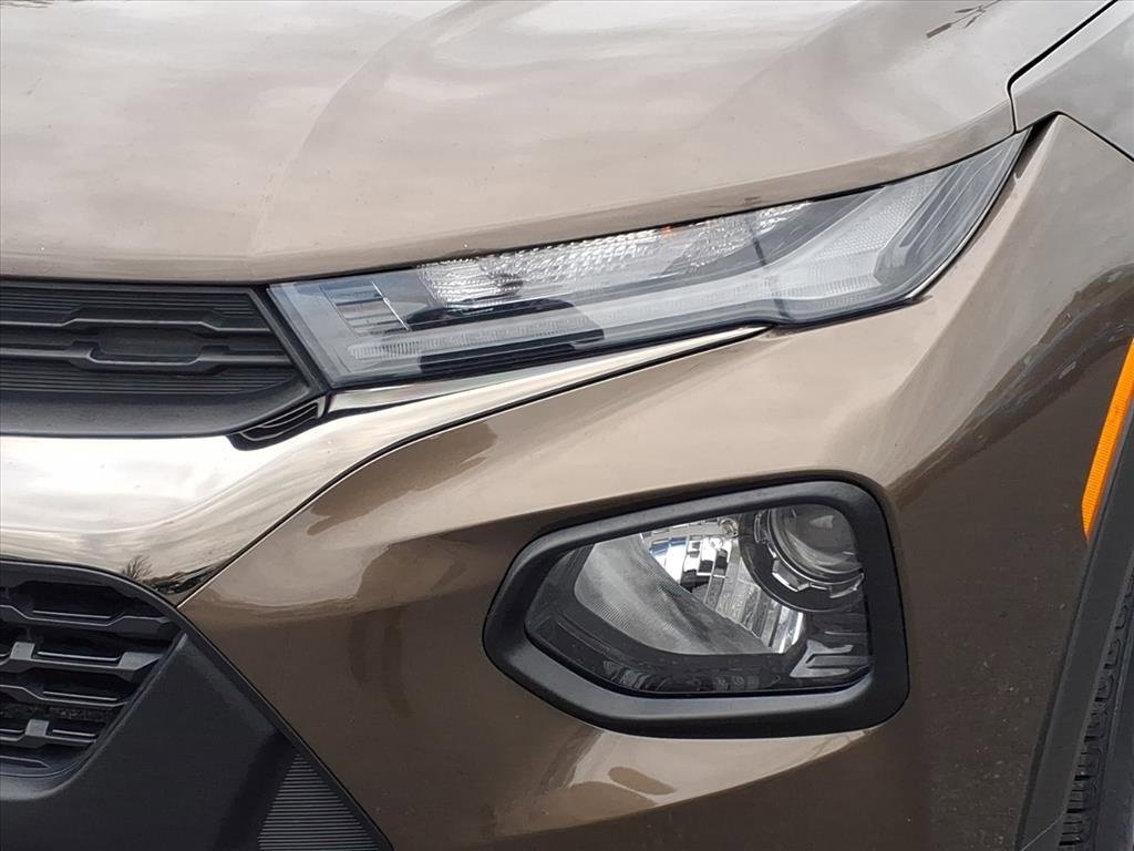 Used 2021 Chevrolet TrailBlazer ACTIV w/ Sun and Liftgate Package image 8