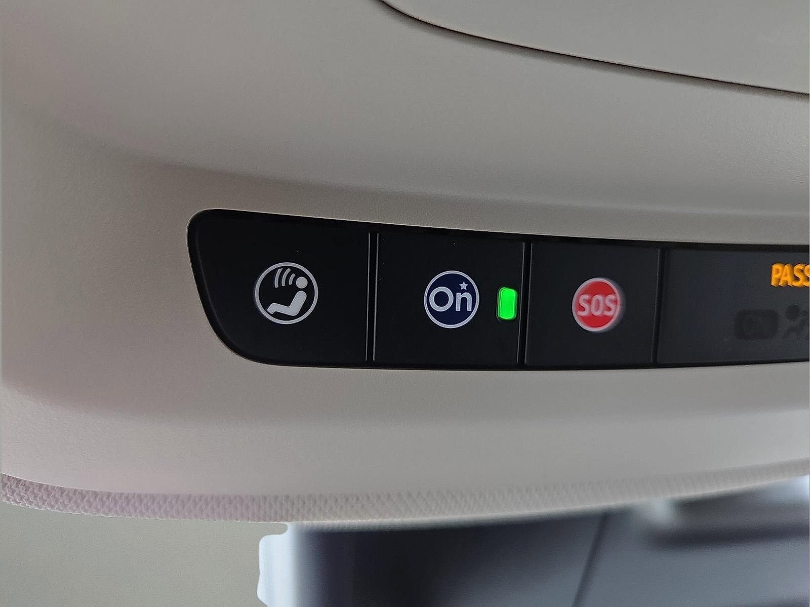 Used 2021 Buick Envision Preferred image 22