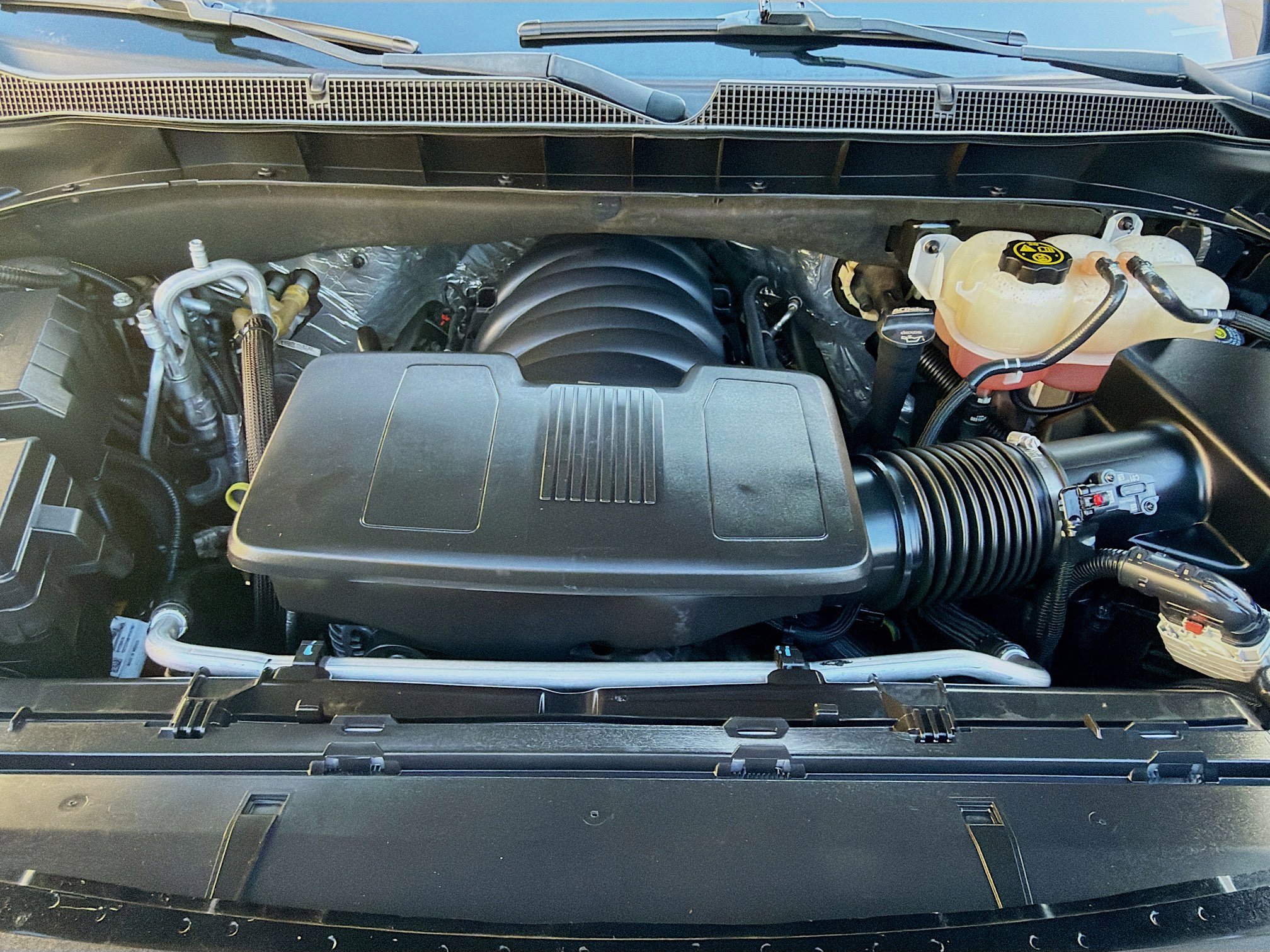 Used 2021 Chevrolet Suburban High Country image 37