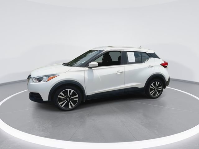 Used 2018 Nissan Kicks SV FWD image 6