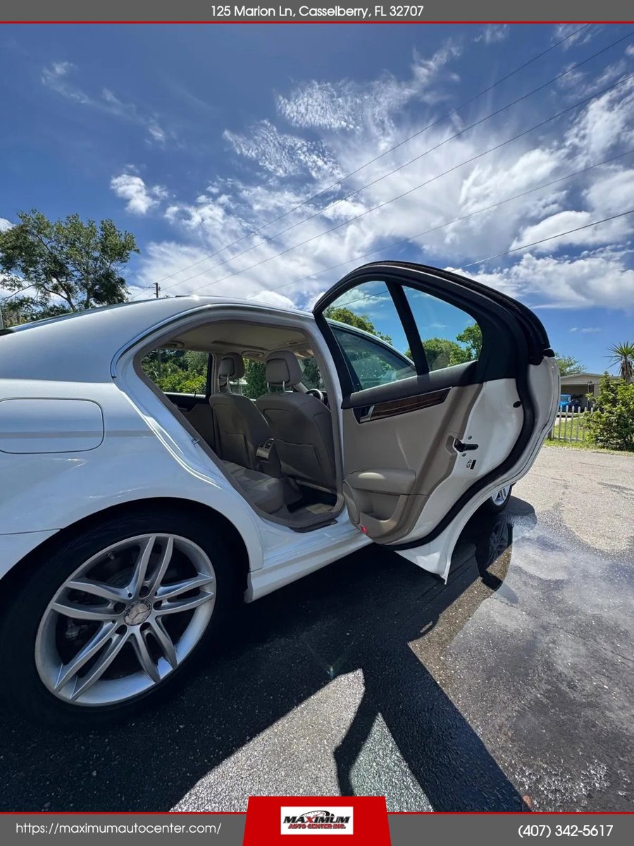 Used 2013 Mercedes-Benz C 250 Sedan image 12