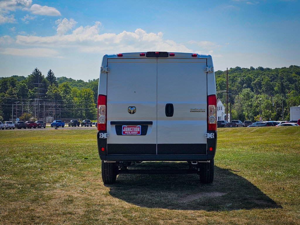 New 2026 RAM ProMaster 1500 w/ Convenience Group FWD image 6