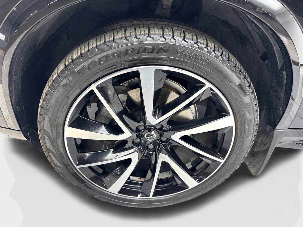 Used 2023 Volvo XC90 B6 Plus image 91