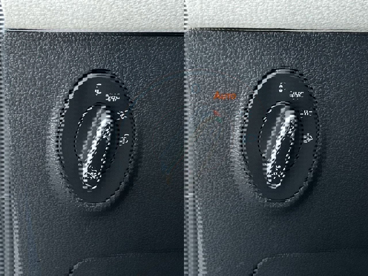 Used 2025 Volkswagen Taos S image 26