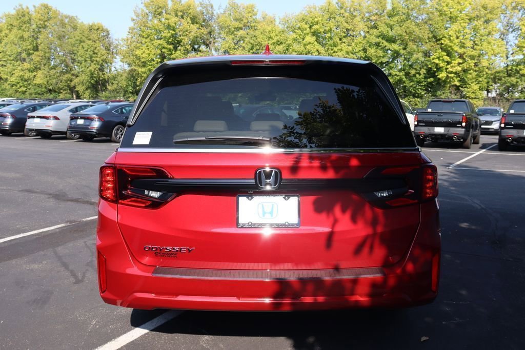 Used 2026 Honda Odyssey EX-L image 4