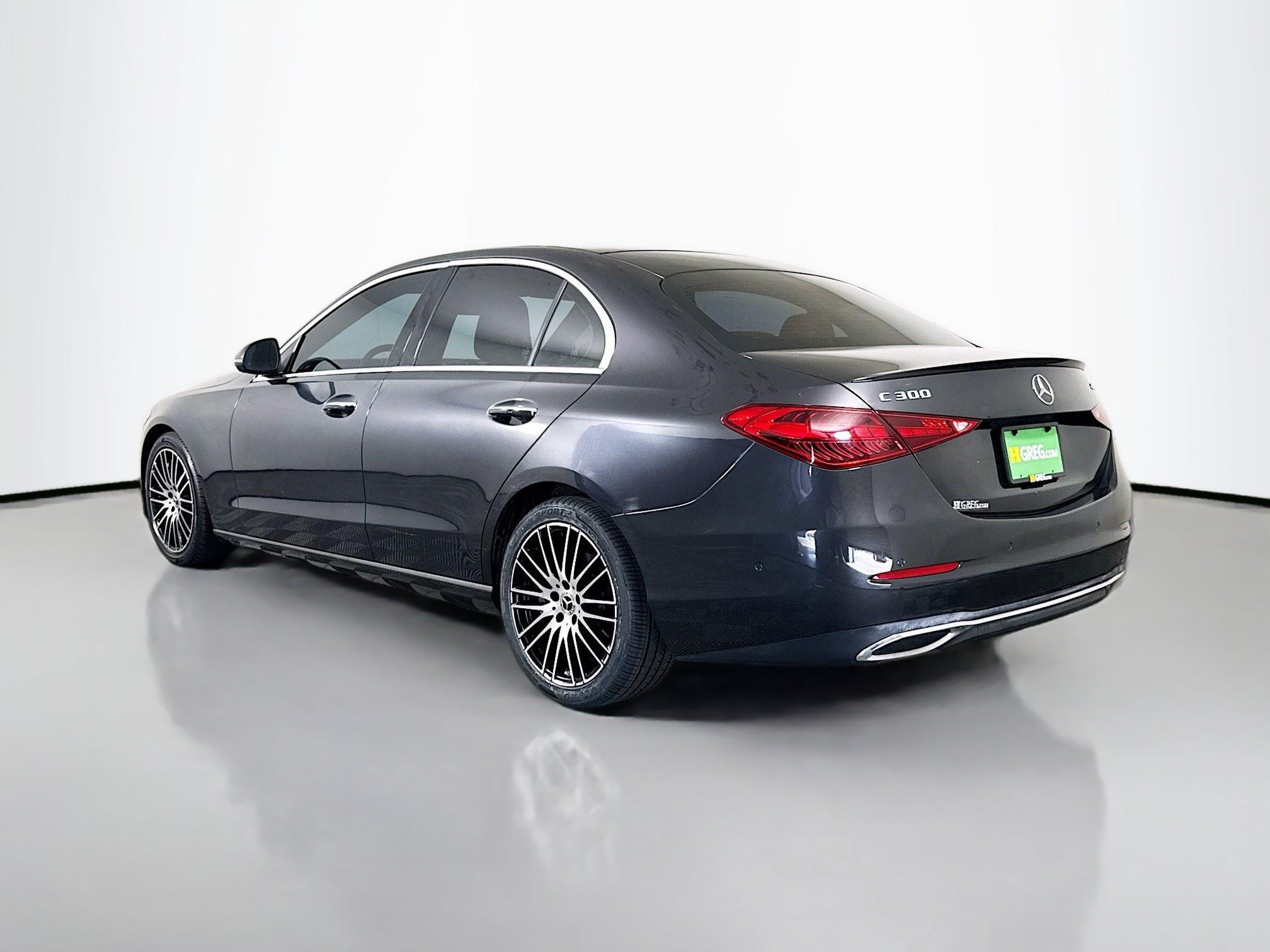 Used 2023 Mercedes-Benz C 300 4MATIC Sedan w/ Exclusive Trim Package image 7