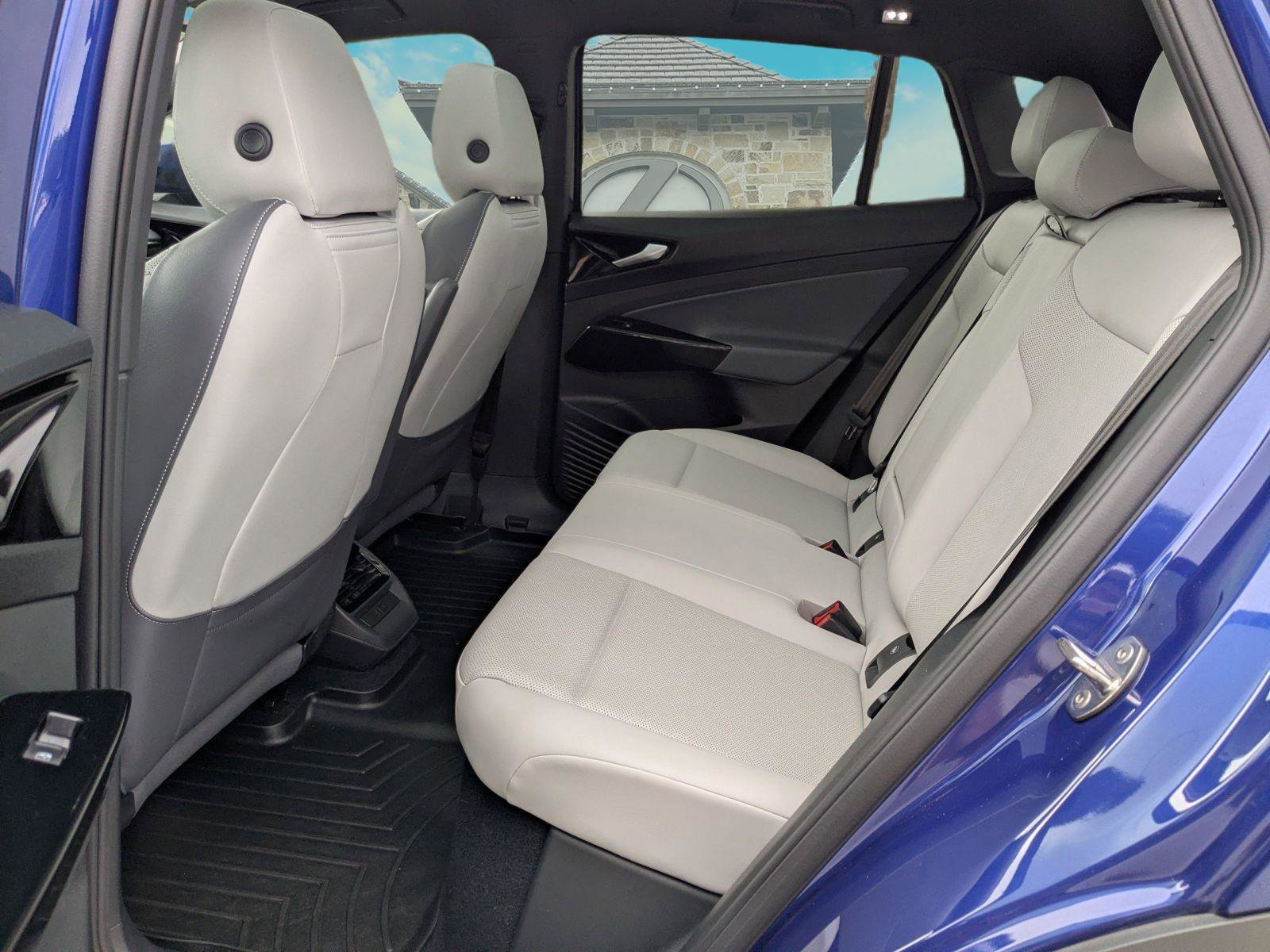 Used 2022 Volkswagen ID.4 Pro S RWD image 17
