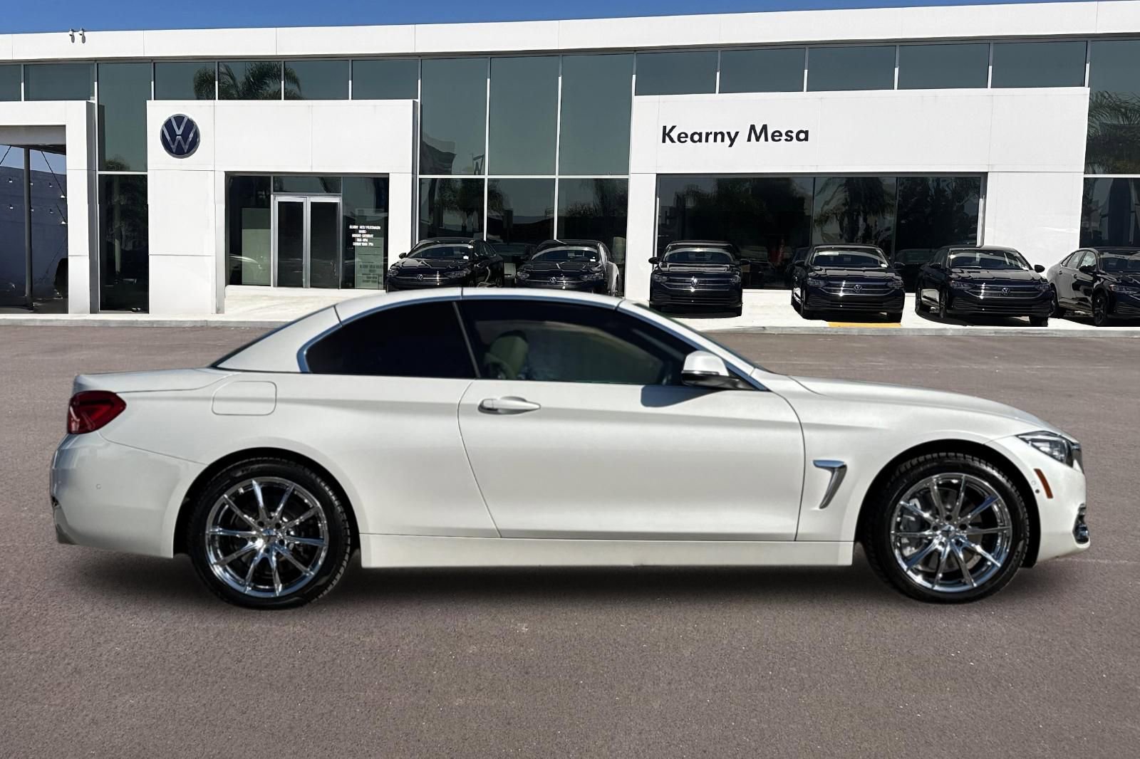 Used 2019 BMW 440i xDrive Convertible w/ Executive Package image 3