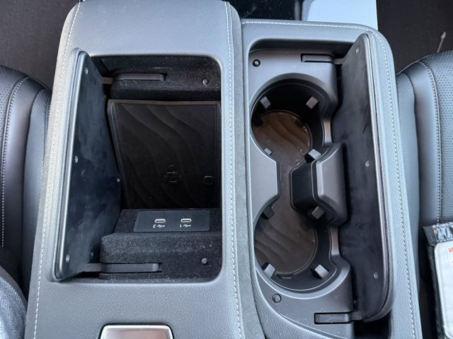 Used 2025 INFINITI QX80 Sensory image 19