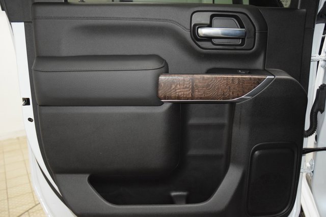 Used 2022 GMC Sierra 3500 Denali w/ Denali Ultimate Package image 48