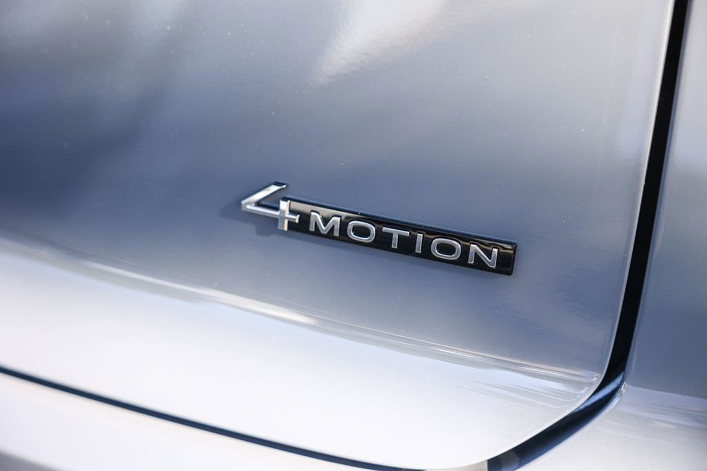 New 2026 Volkswagen Atlas Cross Sport SE image 14