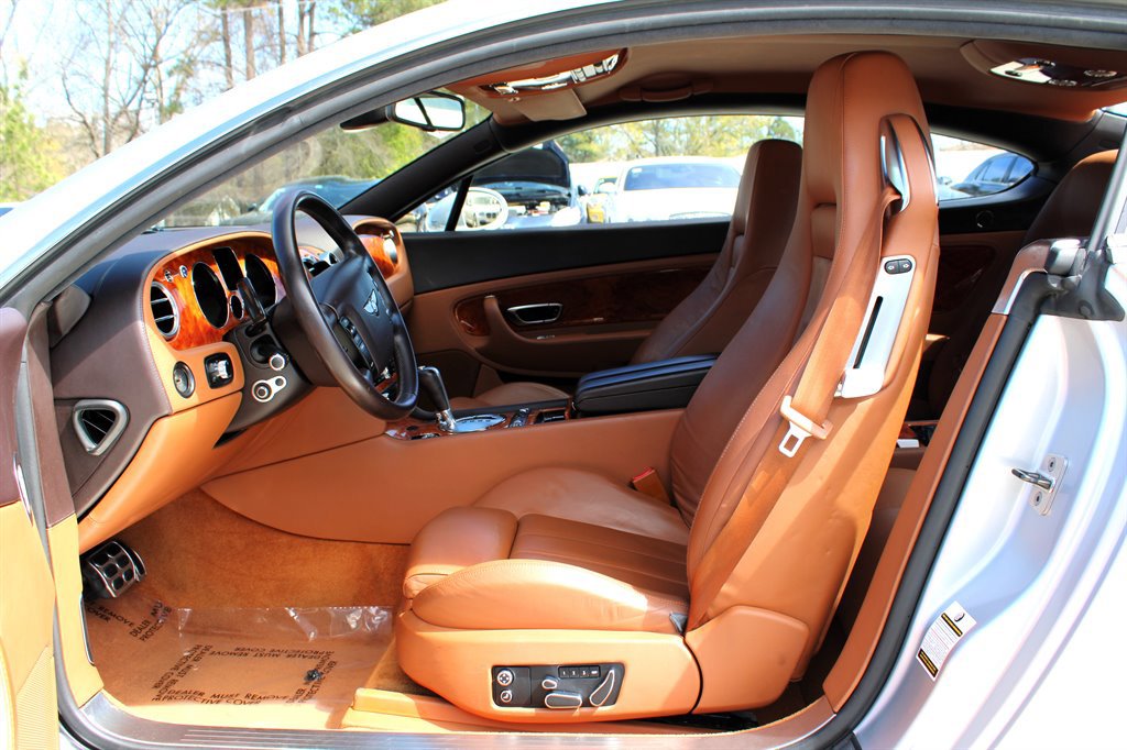 Used 2005 Bentley Continental GT image 11