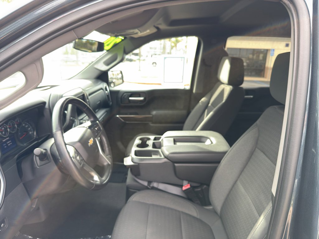 Used 2020 Chevrolet Silverado 1500 LT w/ Texas Edition image 14