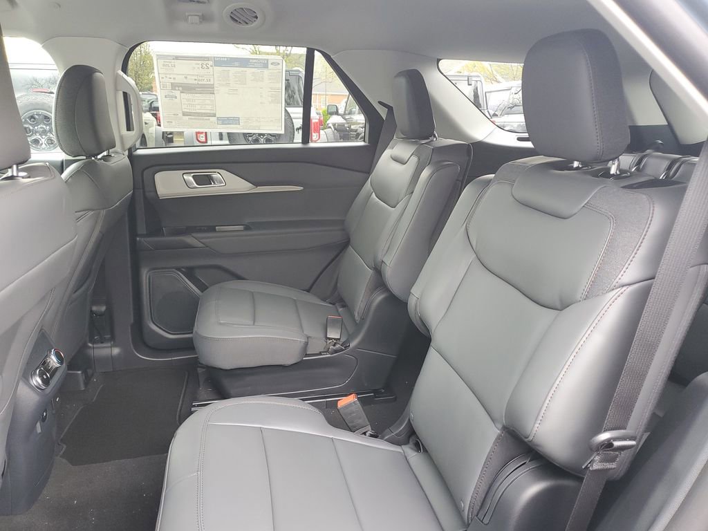 New 2026 Ford Explorer Active AWD/4WD image 28