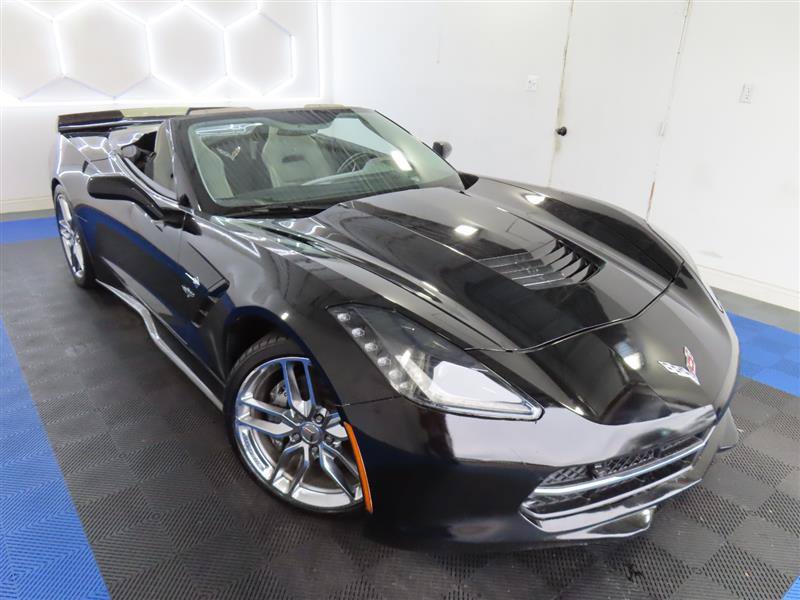 Used 2019 Chevrolet Corvette Stingray Convertible w/ 3LT Preferred Equipment Group RWD image 8