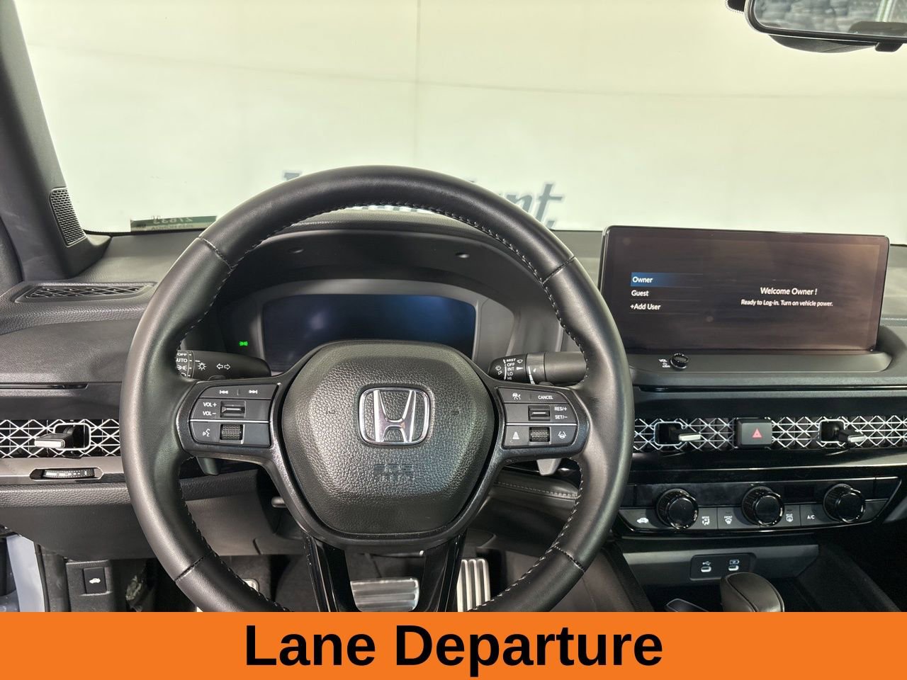 Used 2025 Honda Accord Sport image 12