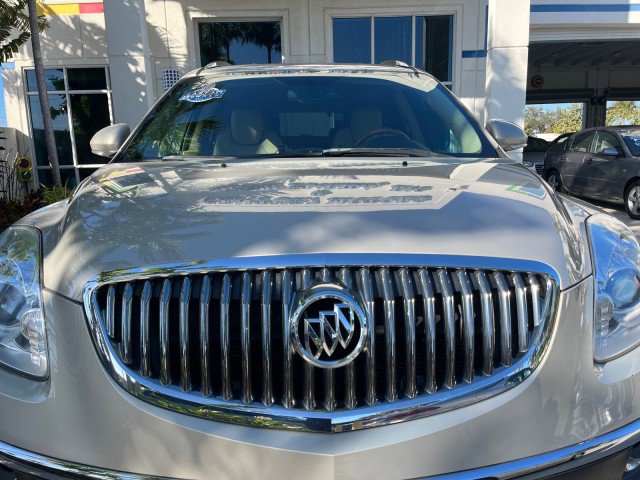 Used 2011 Buick Enclave CXL image 86
