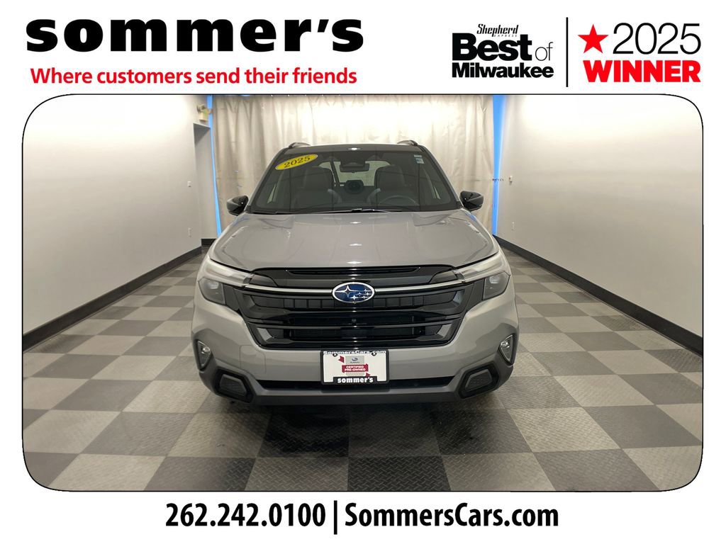 Used 2025 Subaru Forester Touring image 8