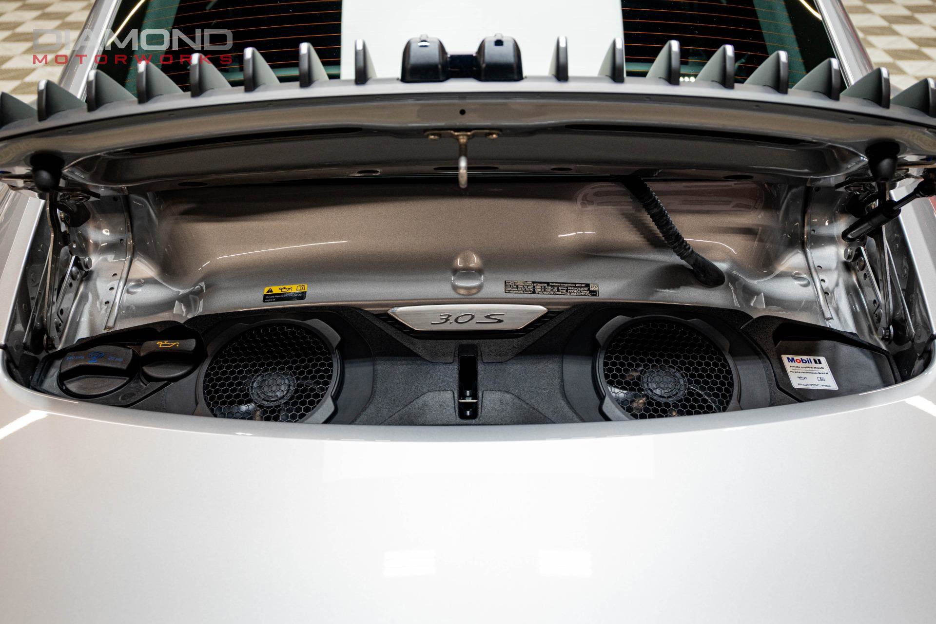 Used 2023 Porsche 911 Carrera 4S image 17