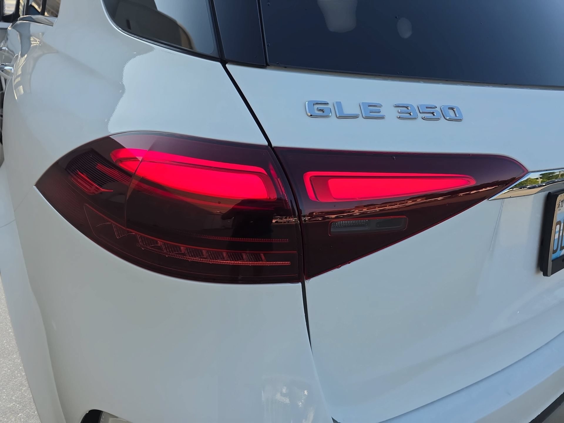 Certified 2024 Mercedes-Benz GLE 350 4MATIC image 33
