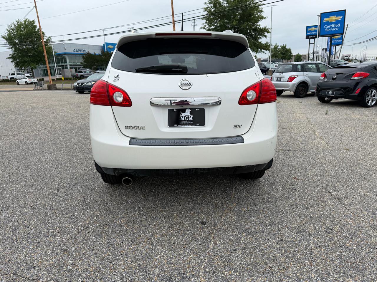 Used 2011 Nissan Rogue SV FWD image 21