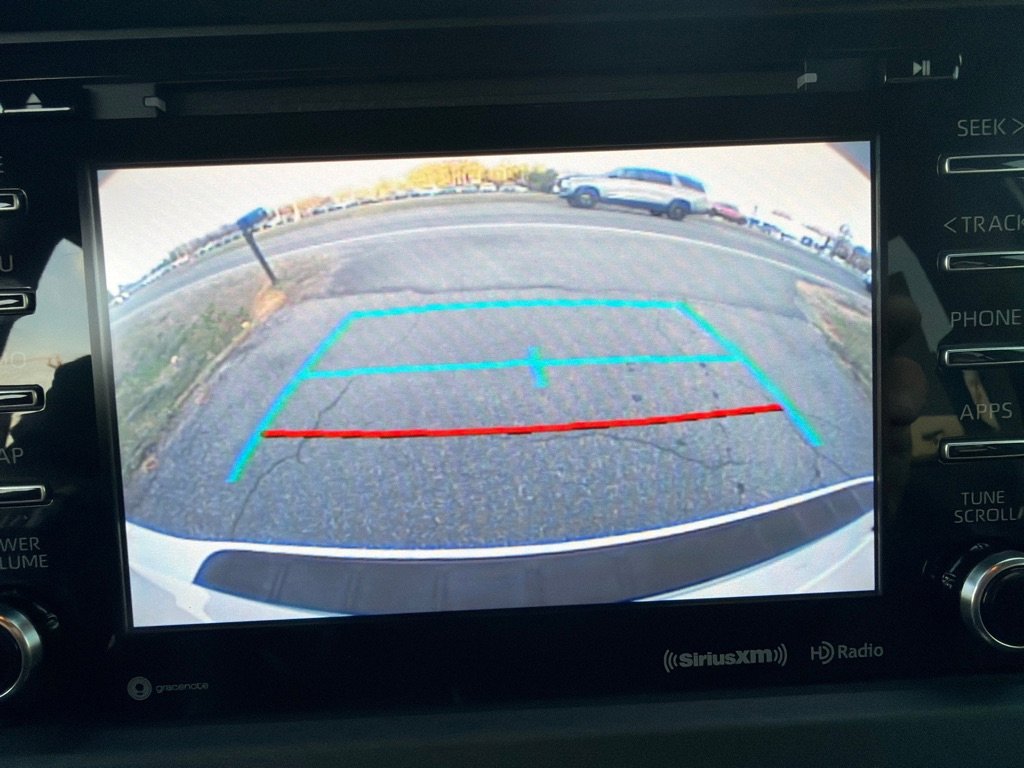 Used 2020 Toyota Sienna LE image 22