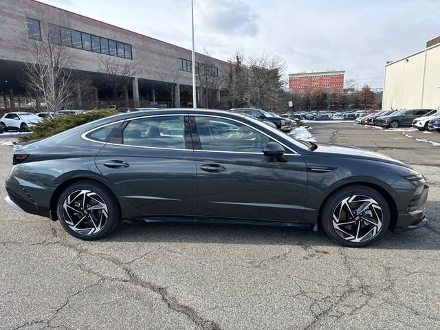 New 2026 Hyundai Sonata SEL AWD/4WD image 8
